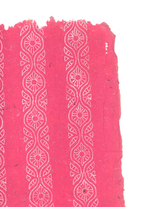 The Eye of Sauron on Magenta
